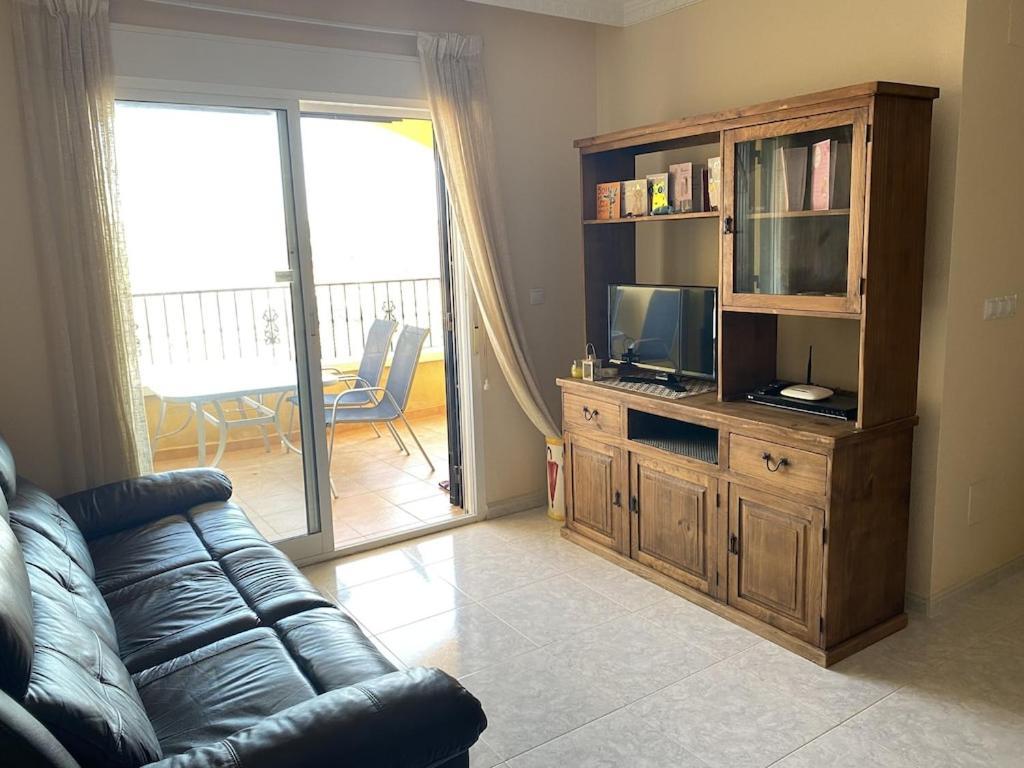 Top Floor Spacious Apartment With Roof Terrace อาลิกันเต ภายนอก รูปภาพ